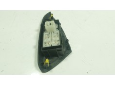 Recambio de mando elevalunas delantero izquierdo para peugeot 108 1.2 referencia OEM IAM  CZ1140U96A  2