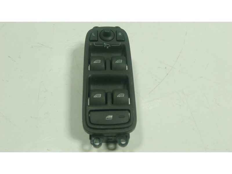 Recambio de mando elevalunas delantero izquierdo para volvo s60 ii (134) d4 referencia OEM IAM  31334346 