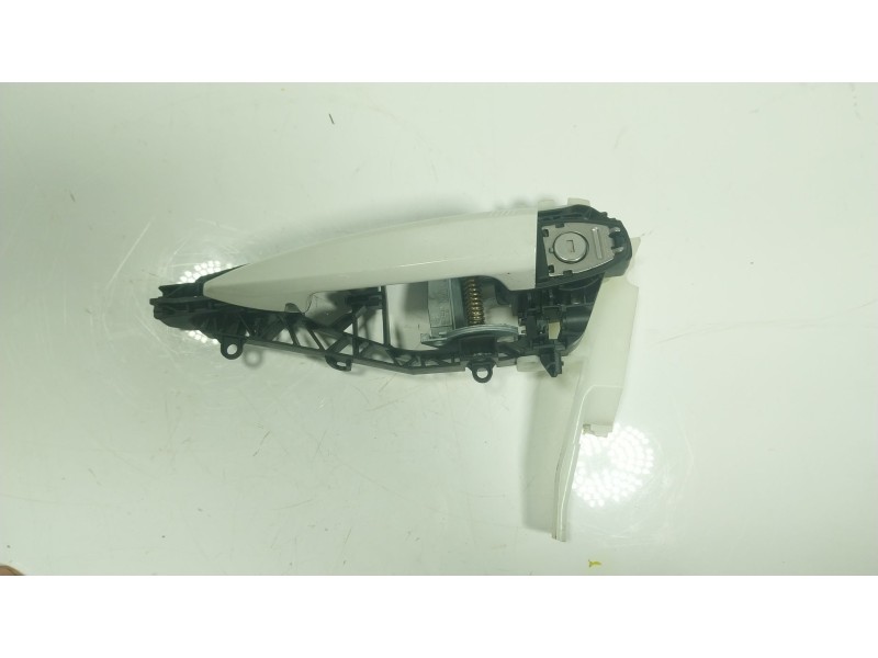 Recambio de maneta exterior delantera izquierda para bmw x1 (f48) xdrive 18 d referencia OEM IAM   