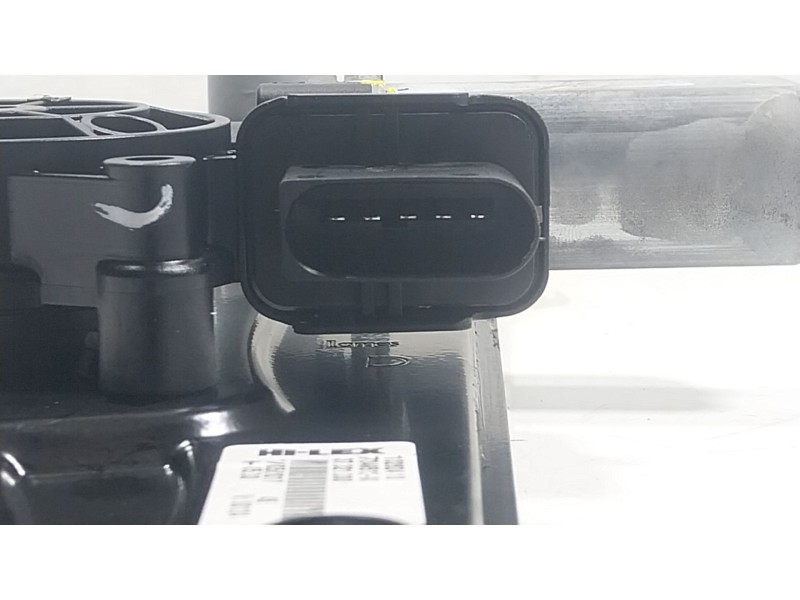 Recambio de elevalunas trasero derecho para bmw x1 (f48) xdrive 18 d referencia OEM IAM  734951208 