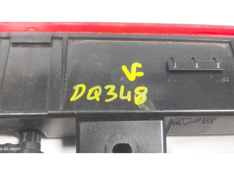 Recambio de piloto trasero central para bmw x1 (f48) xdrive 18 d referencia OEM IAM  6325729744611 