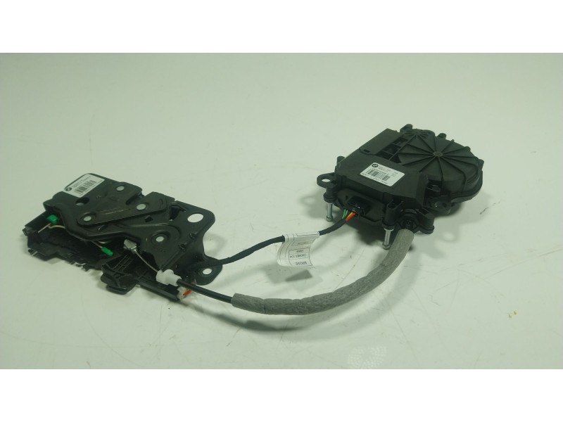 Recambio de cerradura maletero / porton para bmw x1 (f48) xdrive 18 d referencia OEM IAM  UK735711214 
