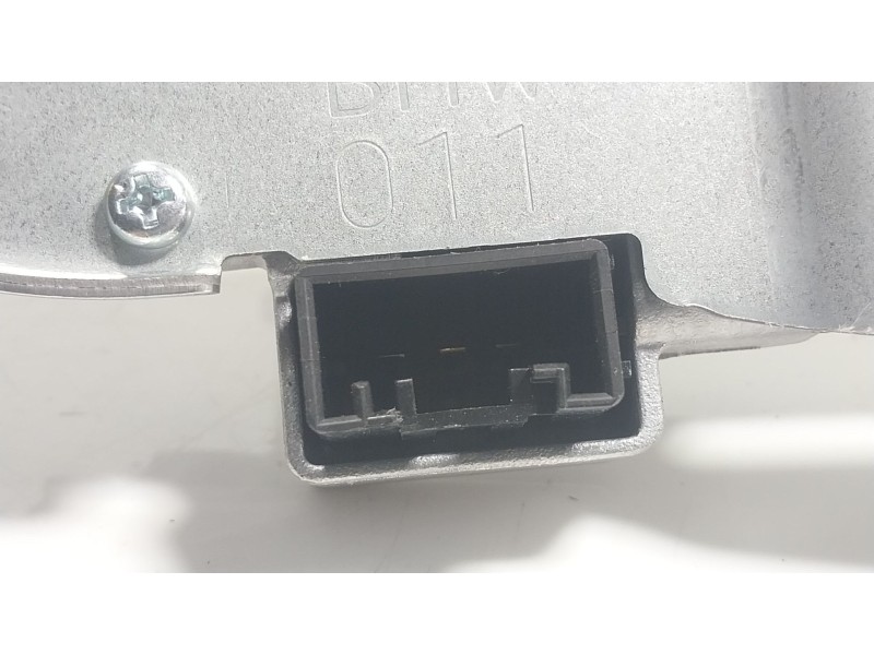 Recambio de motor limpia trasero para bmw x1 (f48) xdrive 18 d referencia OEM IAM  735622004 