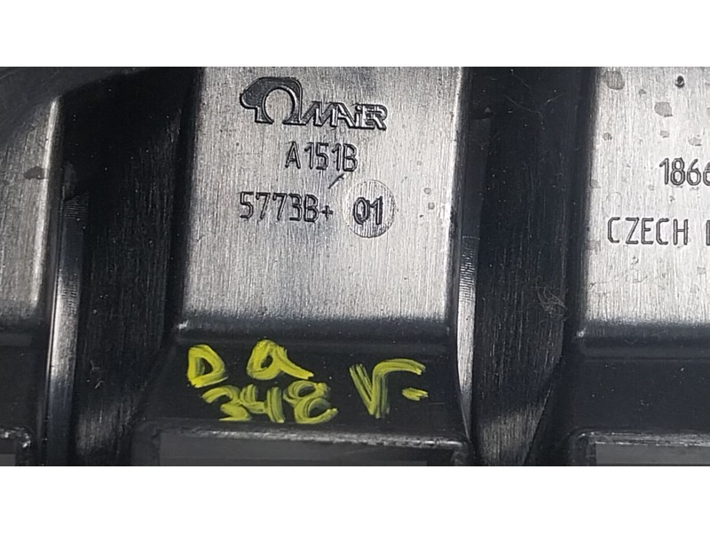 Recambio de rejilla para bmw x1 (f48) xdrive 18 d referencia OEM IAM  7354824 