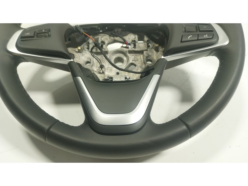 Recambio de volante para bmw x1 (f48) xdrive 18 d referencia OEM IAM  686028202 