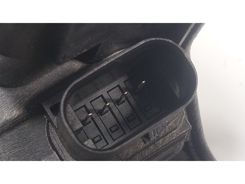 Recambio de cerradura puerta trasera izquierda para bmw x1 (f48) xdrive 18 d referencia OEM IAM  5122728193911 