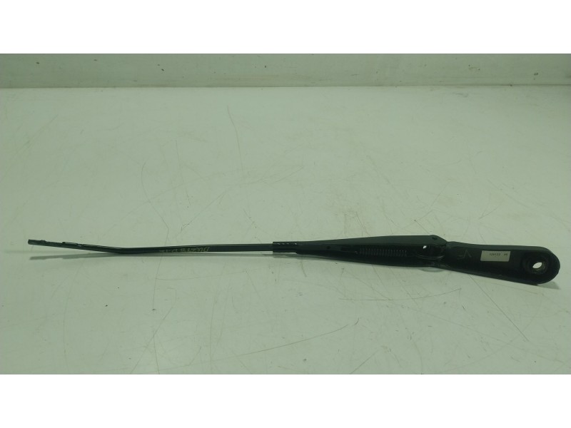Recambio de brazo limpia delantero izquierdo para bmw 2 gran coupe (f44) 218 i referencia OEM IAM   