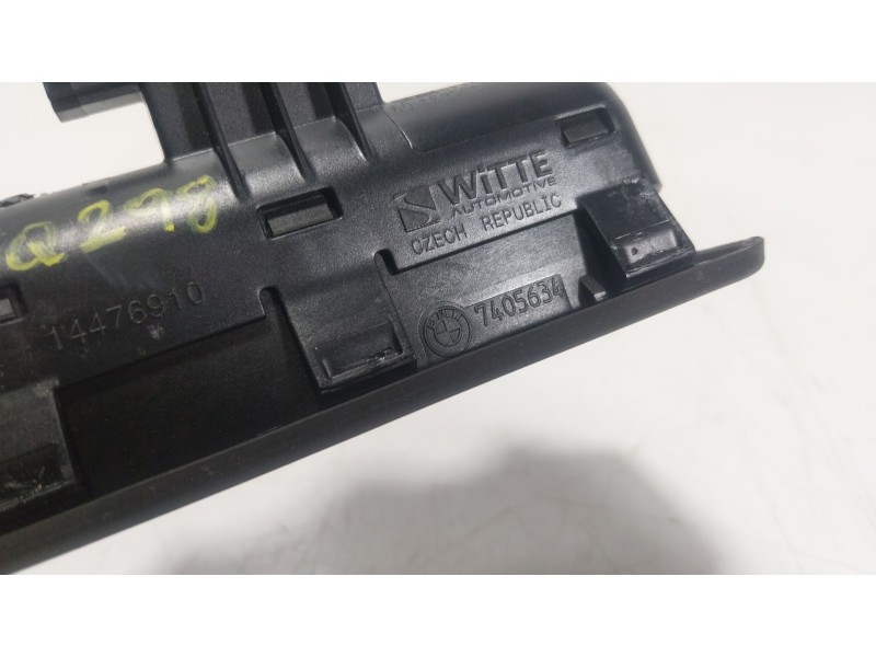 Recambio de maneta porton para bmw 2 gran coupe (f44) 218 i referencia OEM IAM  7405634 