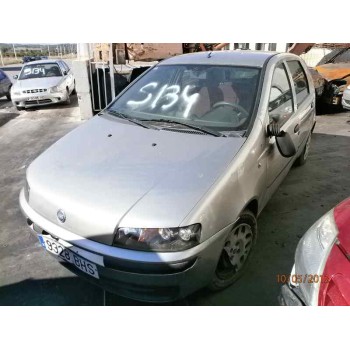 FIAT PUNTO BERLINA (188)