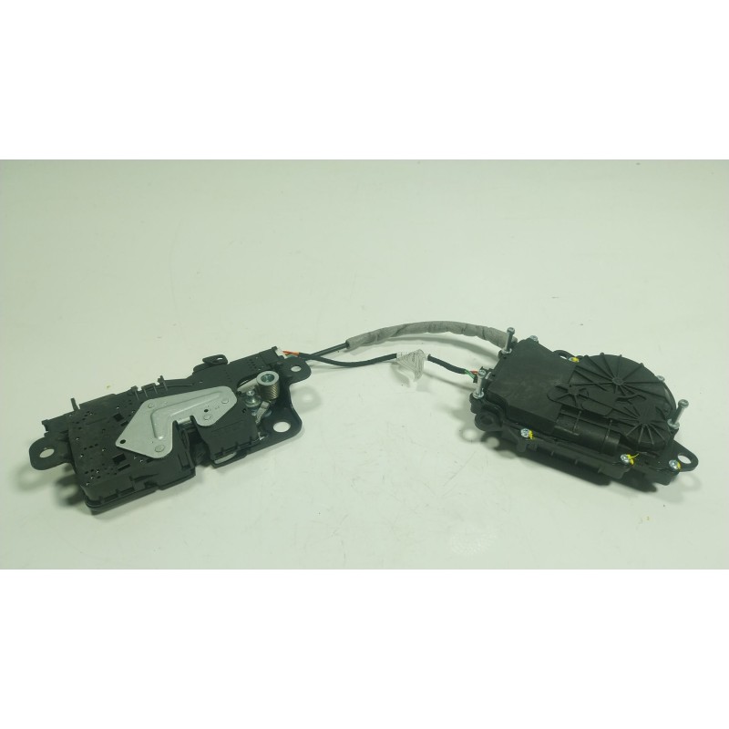 Recambio de cerradura maletero / porton para bmw x1 (f48) xdrive 20 d referencia OEM IAM  UA737400610 