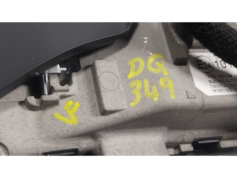 Recambio de pantalla multifuncion para bmw x1 (f48) xdrive 20 d referencia OEM IAM  684412804 