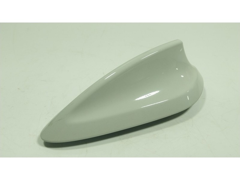 Recambio de antena para bmw x1 (f48) xdrive 20 d referencia OEM IAM  92870811 