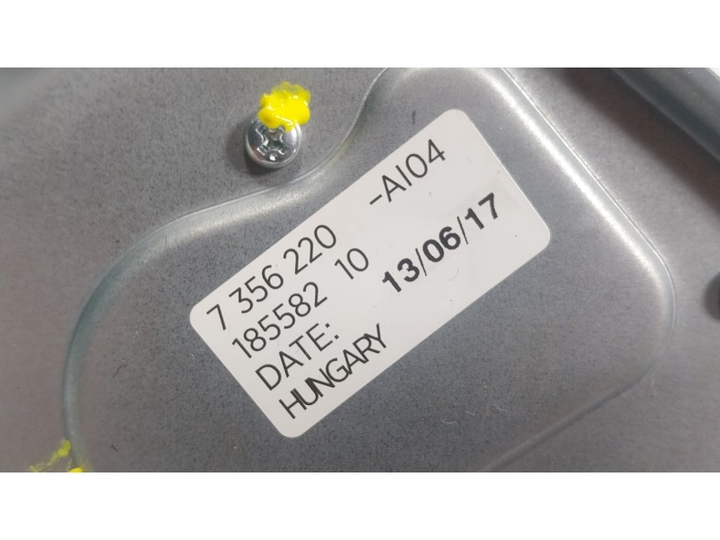 Recambio de motor limpia trasero para bmw x1 (f48) xdrive 20 d referencia OEM IAM  735622004 