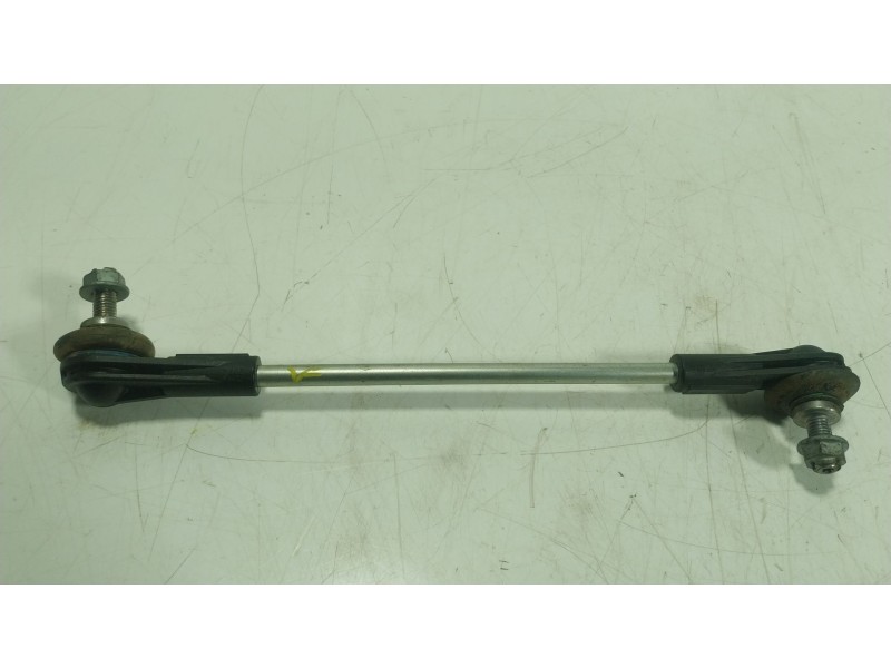 Recambio de tirante delantero izquierdo para bmw 2 gran coupe (f44) 218 i referencia OEM IAM  686286401 