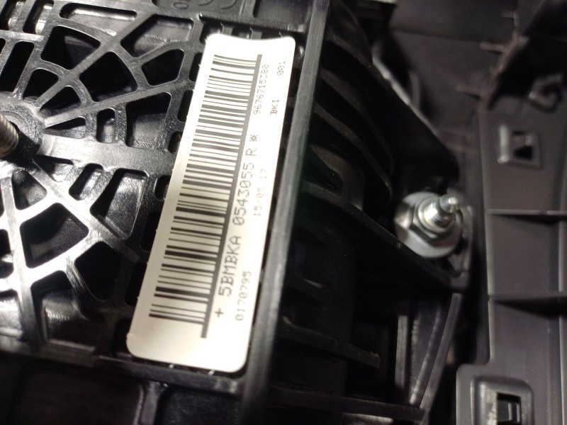 Recambio de salpicadero para citroën c4 picasso ii 1.2 thp 130 referencia OEM IAM   