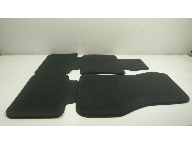 Recambio de juego tapizados / cartoneras para bmw x1 (f48) xdrive 20 d referencia OEM IAM   