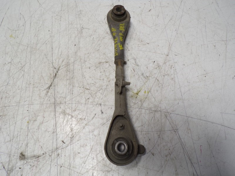 Recambio de brazo suspension inferior trasero derecho para peugeot 508 gt referencia OEM IAM 517847  