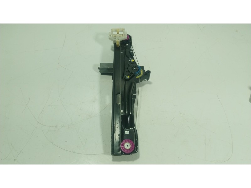 Recambio de elevalunas trasero derecho para bmw x1 (f48) xdrive 20 d referencia OEM IAM  734951208 