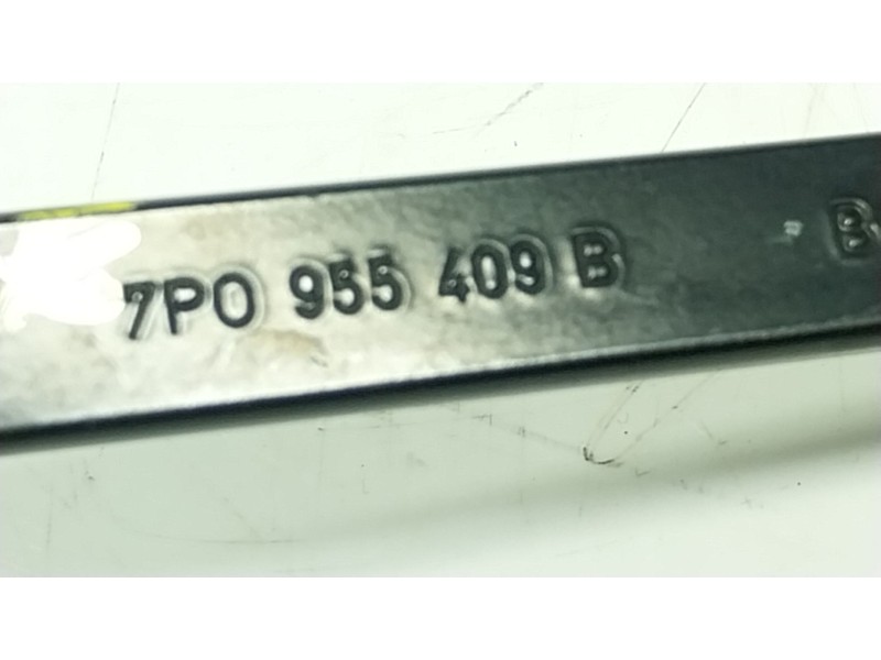 Recambio de brazo limpia delantero izquierdo para porsche cayenne (92a) 3.6 gts referencia OEM IAM  7P0955409B 