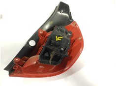 Recambio de piloto trasero izquierdo para renault clio iii (br0/1, cr0/1) 1.5 dci (br17, cr17) referencia OEM IAM    2