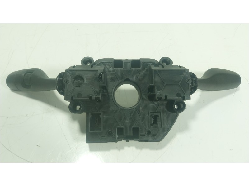 Recambio de mando intermitentes para bmw x1 (f48) xdrive 20 d referencia OEM IAM   