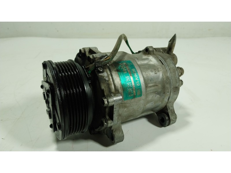 Recambio de compresor aire acondicionado para volkswagen polo (6n2) 1.0 referencia OEM IAM  6N0820803B 