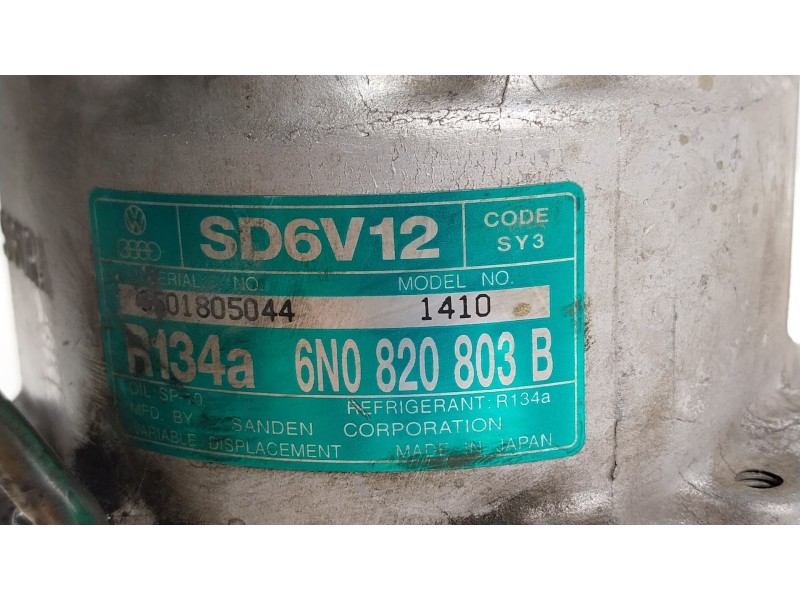 Recambio de compresor aire acondicionado para volkswagen polo (6n2) 1.0 referencia OEM IAM  6N0820803B 