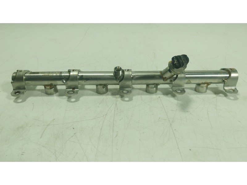 Recambio de rampa inyectora para porsche panamera (971) 4.0 turbo s (97bfr1) referencia OEM IAM 9A713331510 OP2133315A 