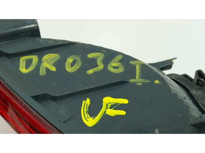 Recambio de piloto trasero izquierdo para bmw 3 (f30, f80) 320 d referencia OEM IAM  6321737278302 