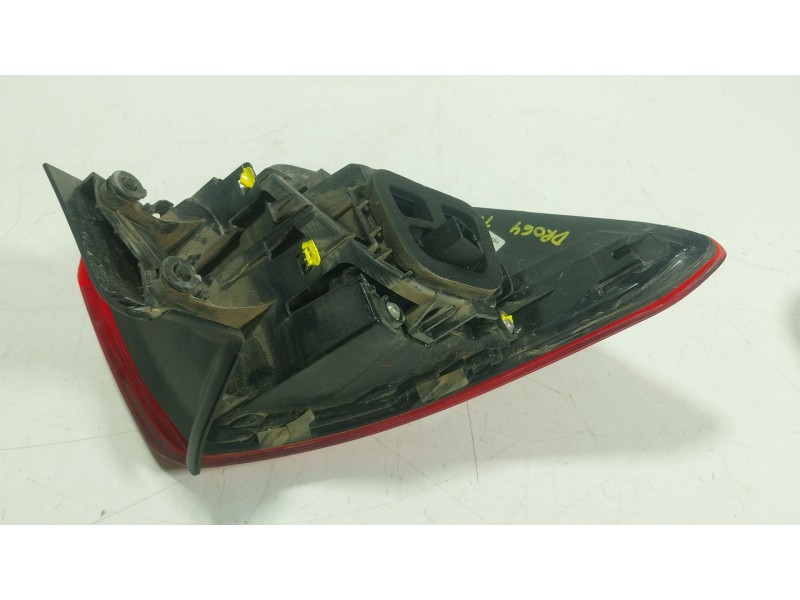 Recambio de piloto trasero derecho para seat arona (kj7, kjp) 1.0 tsi referencia OEM IAM  6F9945096B 