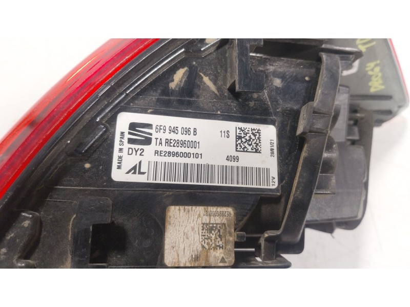 Recambio de piloto trasero derecho para seat arona (kj7, kjp) 1.0 tsi referencia OEM IAM  6F9945096B 