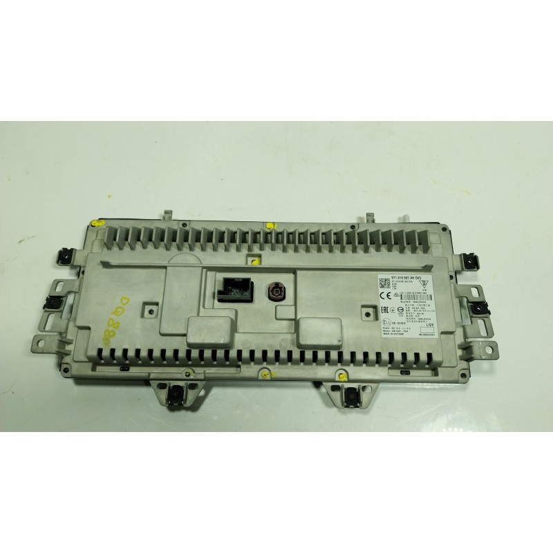 Recambio de pantalla multifuncion para porsche panamera (971) 4.0 turbo s (97bfr1) referencia OEM IAM 971919597AHOV3 971919597AH