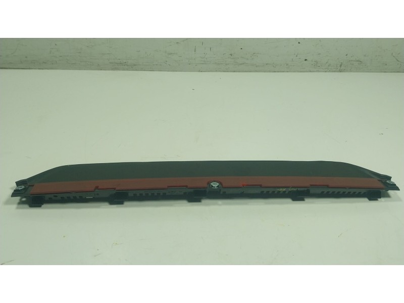 Recambio de piloto trasero central para porsche panamera (971) 4.0 turbo s (97bfr1) referencia OEM IAM 971945087G 971945087G 