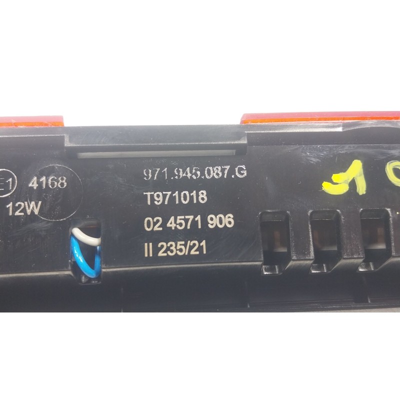 Recambio de piloto trasero central para porsche panamera (971) 4.0 turbo s (97bfr1) referencia OEM IAM 971945087G 971945087G 