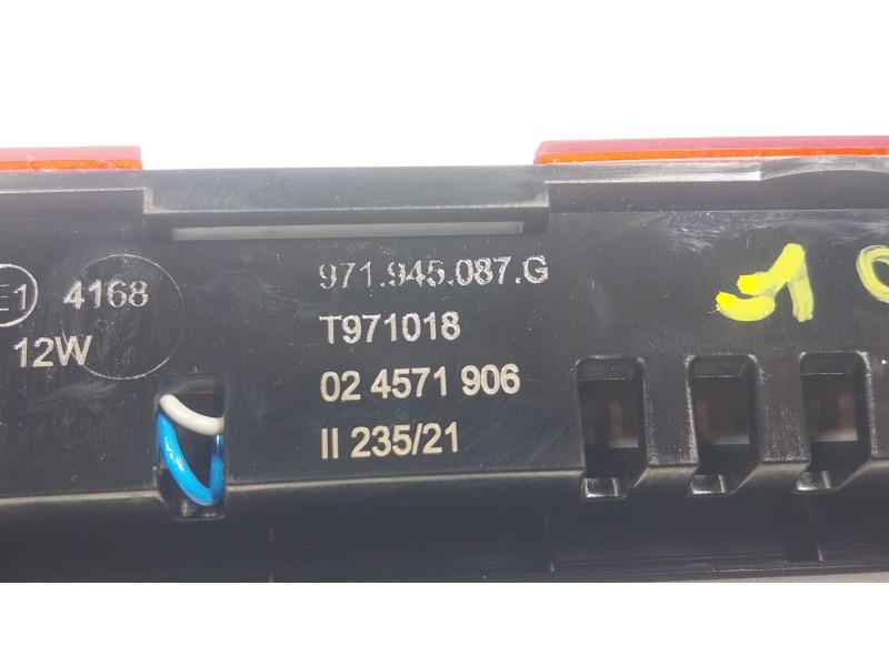 Recambio de piloto trasero central para porsche panamera (971) 4.0 turbo s (97bfr1) referencia OEM IAM 971945087G 971945087G 