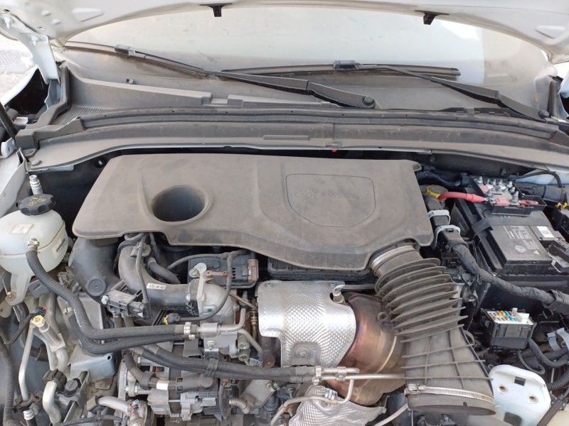 alfa romeo tonale (965_) del año 2022