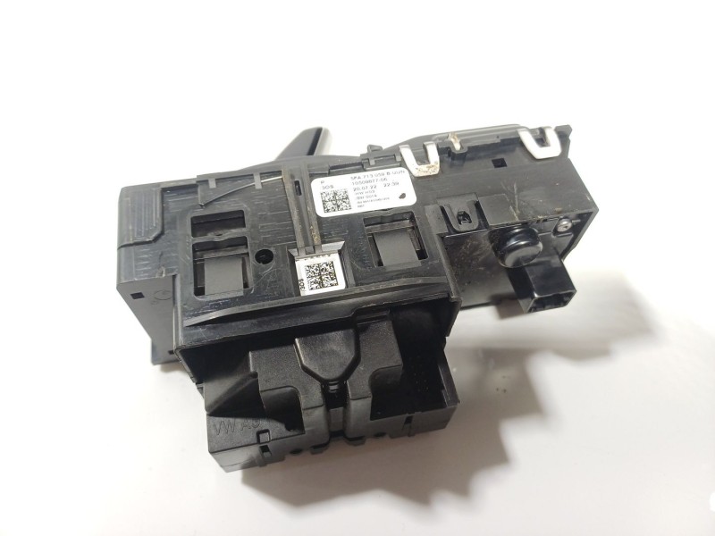 Recambio de palanca cambio para seat leon sportstourer (kl8) xcellence referencia OEM IAM  5FA713059B 