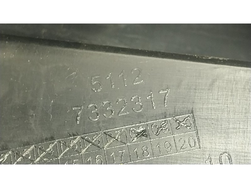 Recambio de moldura para bmw x1 (f48) xdrive 18 d referencia OEM IAM  51127332317 