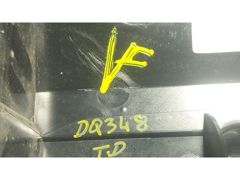 Recambio de moldura para bmw x1 (f48) xdrive 18 d referencia OEM IAM  51127332318 