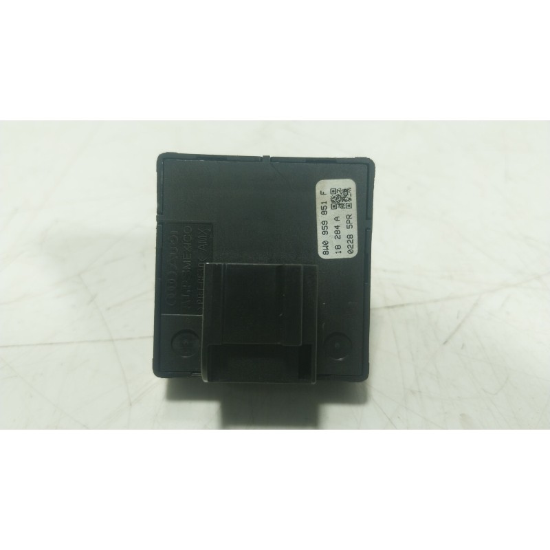 Recambio de mando elevalunas delantero izquierdo para audi a5 (f53, f5p) 2.0 tdi referencia OEM IAM  8W0959851F 