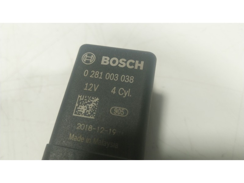 Recambio de caja precalentamiento para audi a5 (f53, f5p) 2.0 tdi referencia OEM IAM  038907281D 