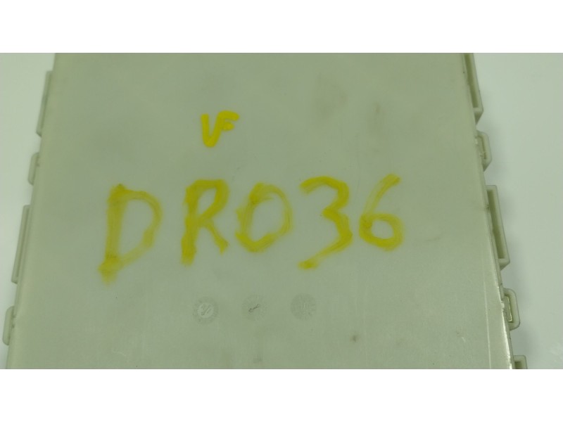 Recambio de caja reles / fusibles para bmw 3 (f30, f80) 320 d referencia OEM IAM  936641302 