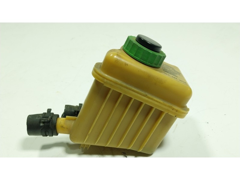 Recambio de deposito servo para porsche cayenne (92a) 3.6 gts referencia OEM IAM   