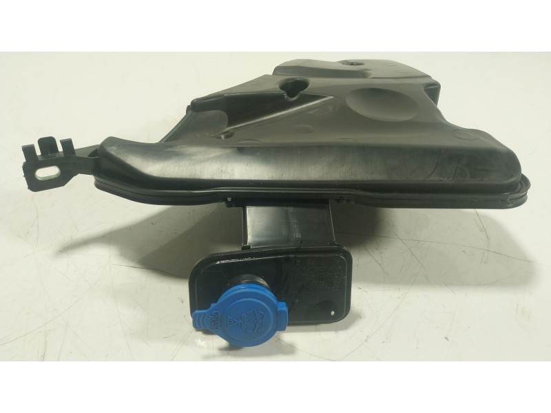 Recambio de deposito limpia para bmw 5 (g30, f90) 530 d xdrive referencia OEM IAM 61668071739 10543512 