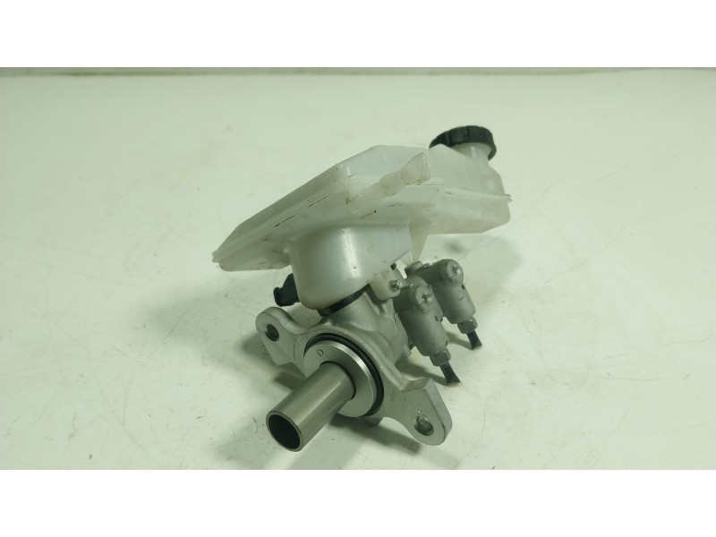 Recambio de bomba freno para peugeot 208 ii (ub_, up_, uw_, uj_) e-208 referencia OEM IAM 1643581380  