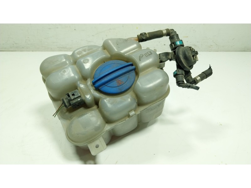 Recambio de deposito expansion para porsche cayenne (92a) 3.6 gts referencia OEM IAM  7P0121407B 