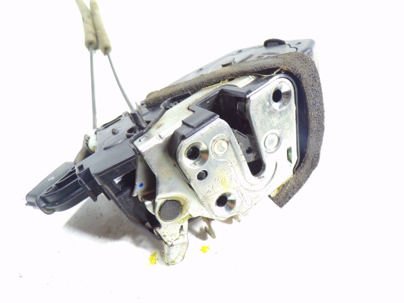 Recambio de cerradura puerta trasera derecha para nissan x-trail (t31) 2.0 dci turbodiesel cat referencia OEM IAM 82500JG000  