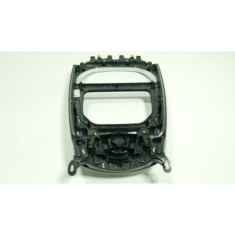 Recambio de moldura para mercedes-benz sl (r232) 55 amg 4-matic+ (232.480) referencia OEM IAM  A2326604703 