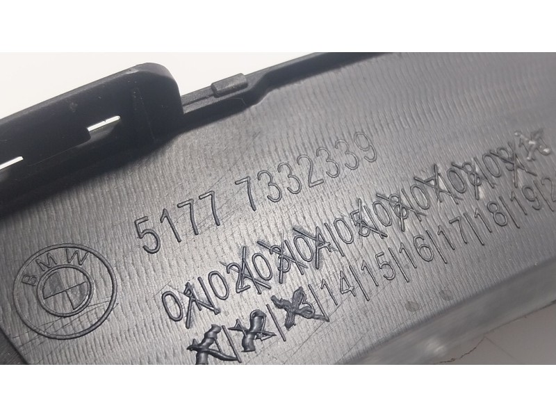 Recambio de aletin trasero izquierdo para bmw x1 (f48) xdrive 18 d referencia OEM IAM  51777332339 