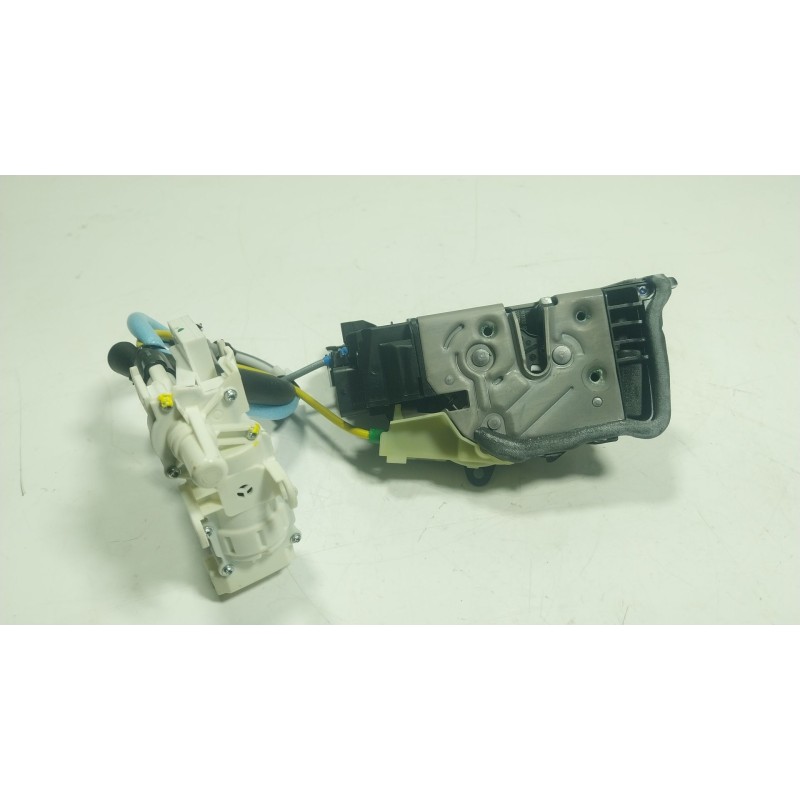 Recambio de cerradura puerta delantera derecha para bmw 8 gran coupe (g16, f93) 840 i xdrive referencia OEM IAM  5121747770202 